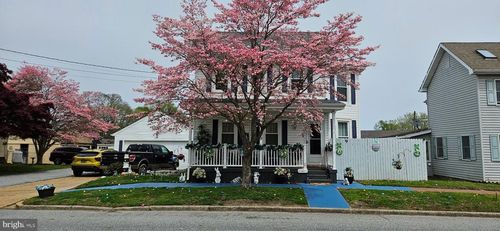 9 E Market St, PORT PENN, DE, 19731-3118 | Card Image