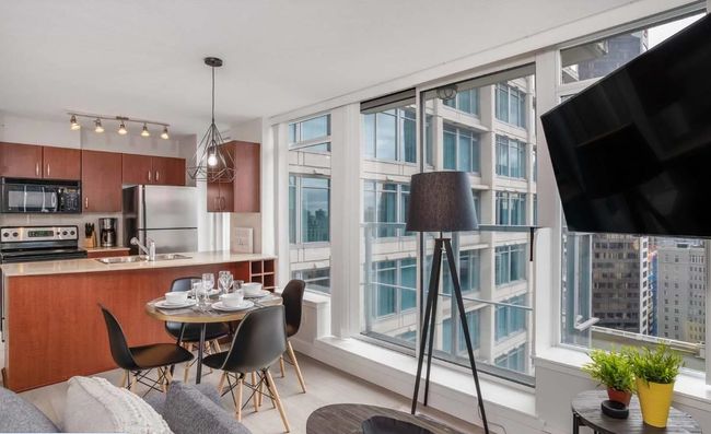 610 Granville Street, Condo with 1 bedrooms, 0 bathrooms and 1 parking in Vancouver BC | Image 1