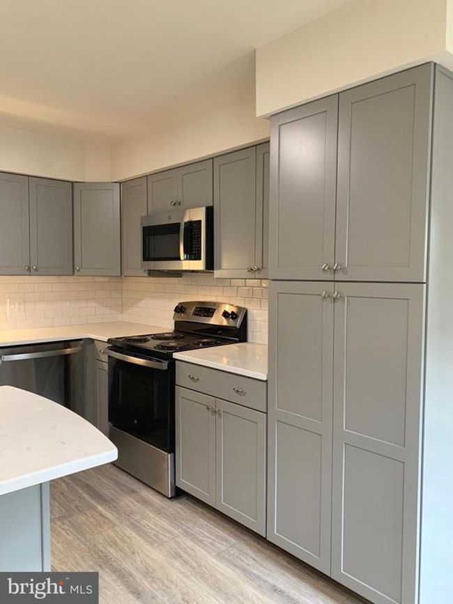 APT-2 - 300 Claiborne Ave, Condo with 2 bedrooms, 1 bathrooms and null parking in FREDERICKSBURG VA | Image 5