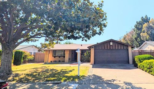 2409 Cherrywood Dr, Union City, CA, 94587-4411 | Card Image
