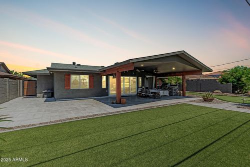 10235 W Desert Hills Dr, Sun City, AZ, 85351-3909 | Card Image