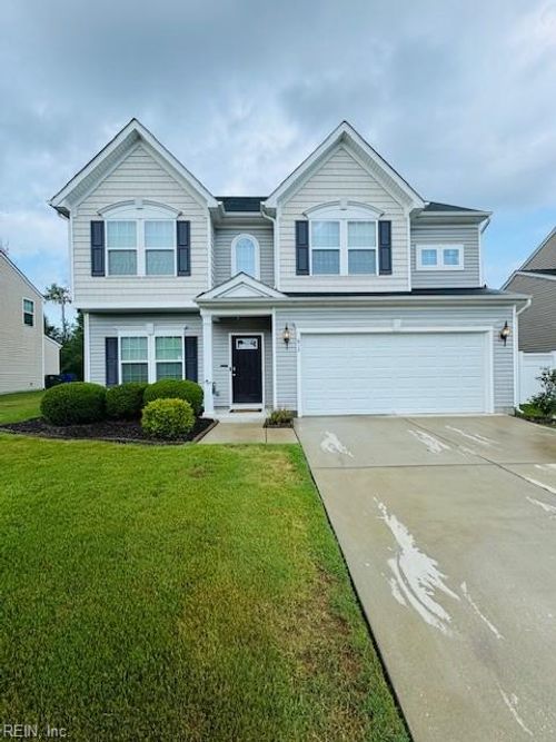 612 Newman Dr, Newport News, VA, 23601-1760 | Card Image