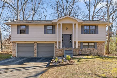 8437 Cross Timbers Circle, Hixson, TN, 37343 | Card Image