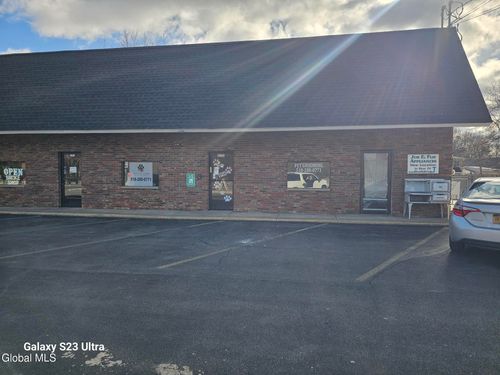 2793 Hamburg St, Schenectady, NY, 12303-4326 | Card Image