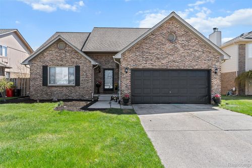 25820 Lord Drive Drive, Chesterfield Township, MI, 48051 | Card Image