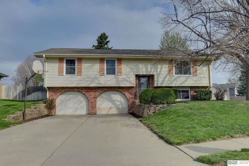 20060 Wirt St, Elkhorn, NE, 68022-2597 | Card Image