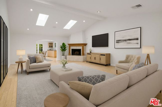 8760 White Oak Ave, House other with 4 bedrooms, 4 bathrooms and 8 parking in Sherwood Forest CA | Image 7
