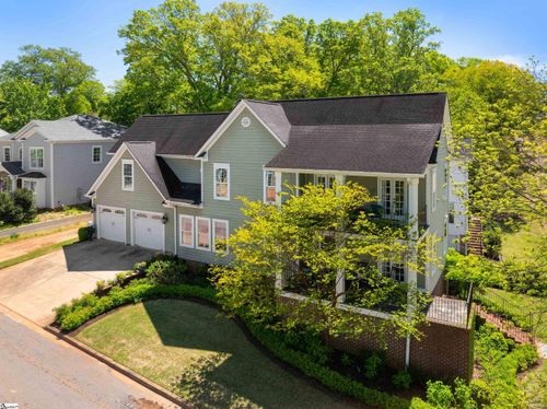 101 Biltmore Dr, Greenville, SC, 29601-4329 | Card Image