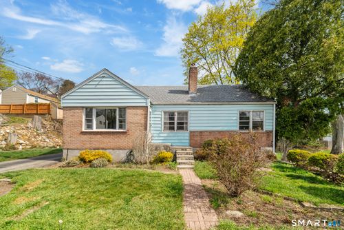 7 Hamburg St, Shelton, CT, 06484-4314 | Card Image