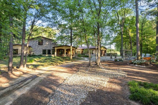 660 County Road 1334, Home with 4 bedrooms, 3 bathrooms and null parking in Pittsburg TX | Image 4