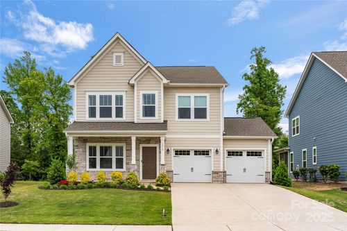 1918 Thoreau Way, York, SC, 29745-6624 | Card Image