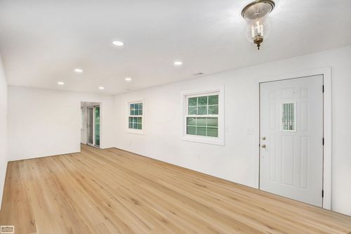 3760 Keegan Rd, Emmett, MI, 48022-3700 | Card Image