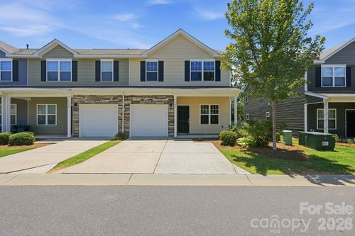 7323 Jane Parks Way, Charlotte, NC, 28217-3673 | Card Image