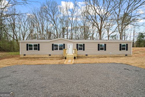 92 Holiday Rd, Franklin, GA, 30217-6653 | Card Image