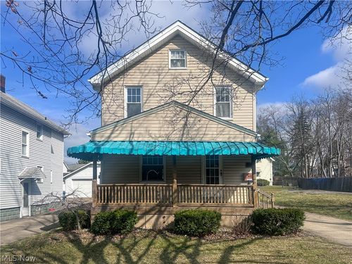 114 Townsend Ave, Girard, OH, 44420-1861 | Card Image