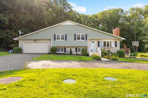20 Lindsley Dr, Wolcott, CT, 06716-2120 | Card Image