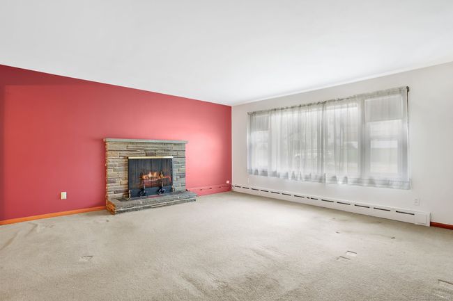 50 Poplar St, House other with 3 bedrooms, 2 bathrooms and null parking in Trumbull CT | Image 16