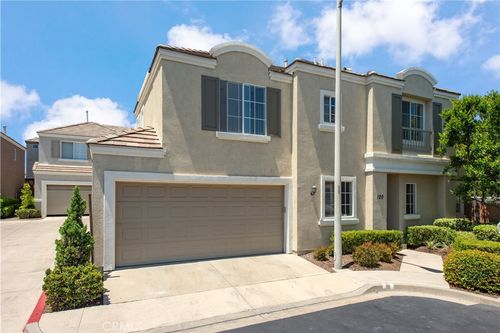 120 Rue Monet, Lake Forest, CA, 92610-3416 | Card Image