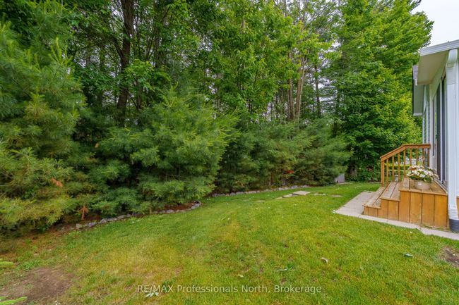 4 Red Maple Crt, House other with 3 bedrooms, 2 bathrooms and 4 parking in Gravenhurst ON | Image 33