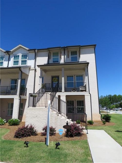 3564 Shore Wood Ave, Lawrenceville, GA, 30044-8212 | Card Image