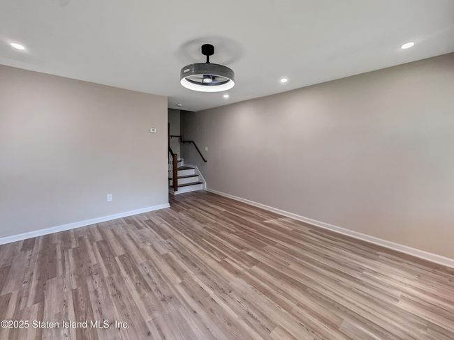 81 Selvin Loop | Image 4