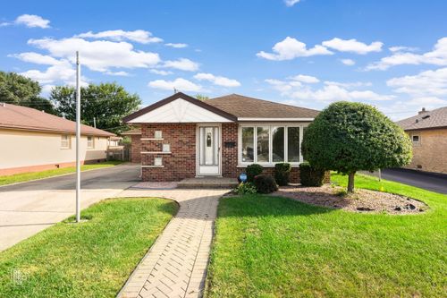 6517 102nd Pl, Chicago Ridge, IL, 60415-1303 | Card Image