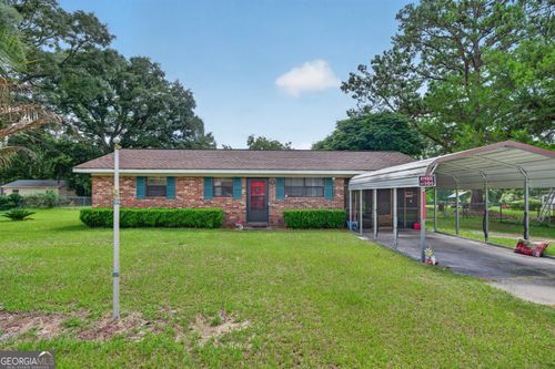 137 Timber Ln, Waycross, GA, 31503-3427 | Card Image