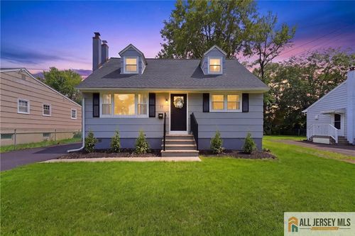 77 Carlton Ave, Piscataway, NJ, 08854-3039 | Card Image
