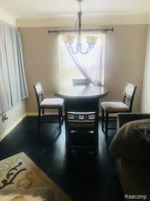 17729 Olympia, Redford, MI, 48240-2169 | Card Image