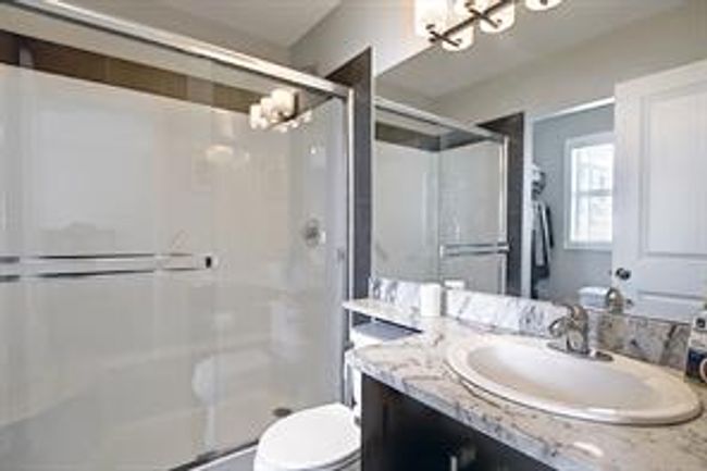 138 - 2802 Kings Heights Gate Se, Home with 3 bedrooms, 2 bathrooms and 2 parking in Airdrie AB | Image 25
