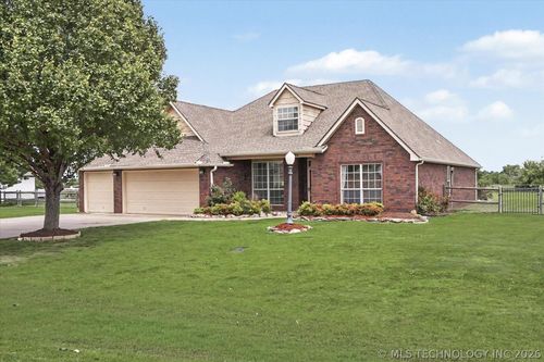 14815 N 60th East Ave, Collinsville, OK, 74021-5728 | Card Image