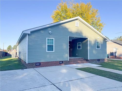 3601 Cliffridge Dr, Lumberton, NC, 28358-3295 | Card Image