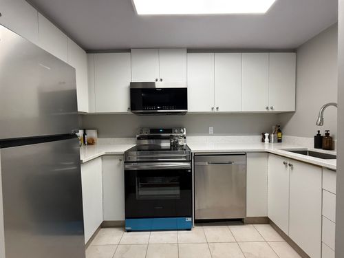 505-15111 Russell Ave, White Rock, BC, V4B2P4 | Card Image