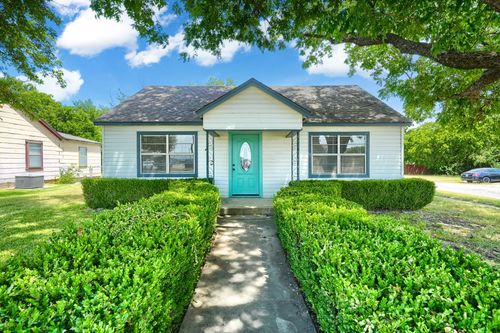 1802 Refinery Road, Gainesville, TX, 76240 | Card Image
