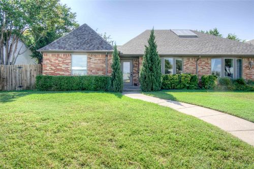 10630 Sandpiper Ln, Dallas, TX, 75230-4221 | Card Image