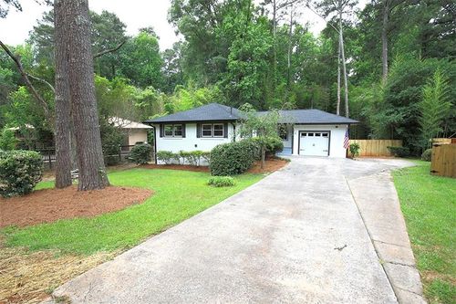 1924 Kenwood Rd Se, Smyrna, GA, 30082-5150 | Card Image
