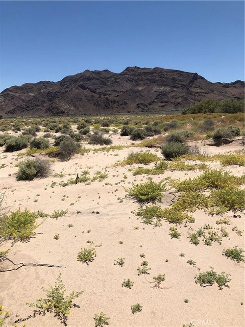 44325 Temescal St, Newberry Springs, CA, 92365 | Card Image