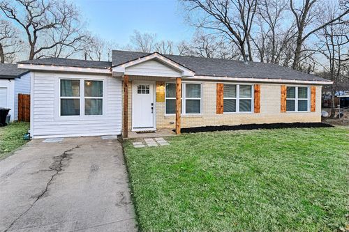 1201 Ridgewood Rd, Denison, TX, 75020-1131 | Card Image