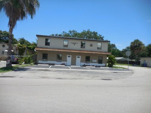 2990-2990 Sw 15th Ave, Fort Lauderdale, FL, 33315-2802 | Card Image