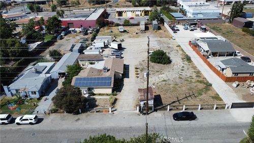 358 E Caroline St, San Bernardino, CA, 92408-3701 | Card Image