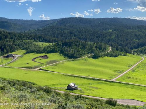 10 Freedom Rd, Freedom, WY, 83120 | Card Image