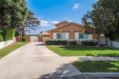 1431 Mauna Loa Rd, Tustin, CA, 92780-3829 | Card Image