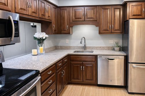 apt-303b-7510 Cahill Rd, Edina, MN, 55439-2714 | Card Image