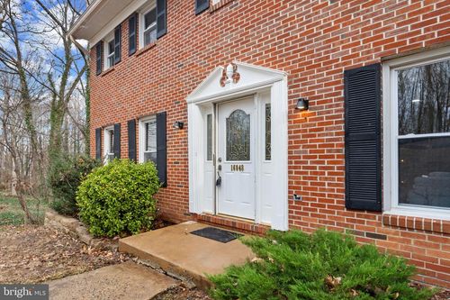 16048 Fairway Dr, DUMFRIES, VA, 22025-1615 | Card Image