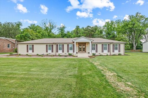 580 Pleasant Hill Dr, Cookeville, TN, 38501-2851 | Card Image