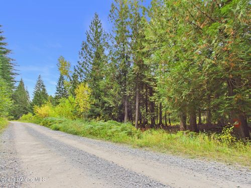 2815 Bear Creek Rd, Kingston, ID, 83839-8725 | Card Image