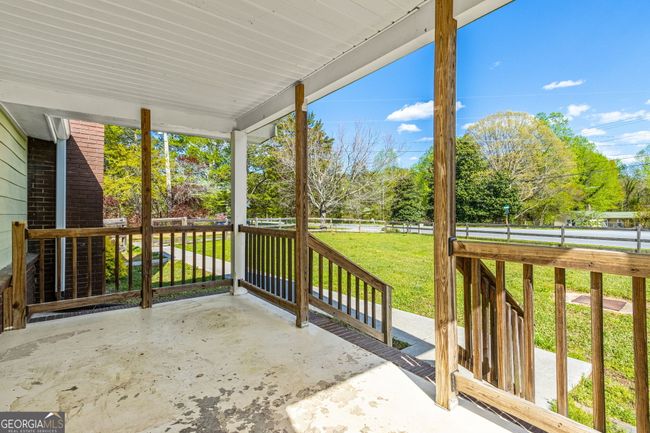 8868 Highway 166, House other with 4 bedrooms, 3 bathrooms and null parking in Winston GA | Image 7