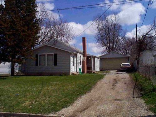 604 S Western Ave, Bloomington, IL, 61701-4852 | Card Image