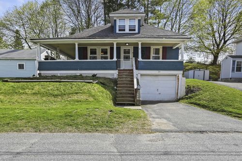 28 Upton St, Adams, MA, 01220-1444 | Card Image