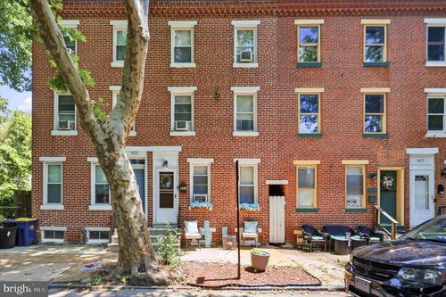921 Gray St, Historic New Castle, DE, 19720-6035 | Card Image